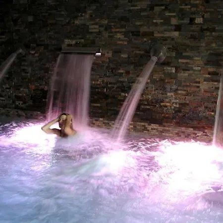 Rural Y Kinedomus Bienestar Hotel Fresnillo de Las Duenas