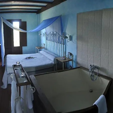 Rural Y Kinedomus Bienestar 4*