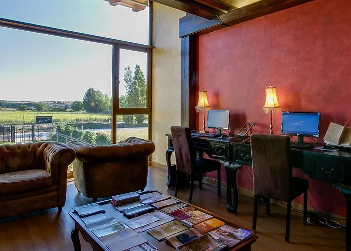 Rural Y Kinedomus Bienestar 호텔