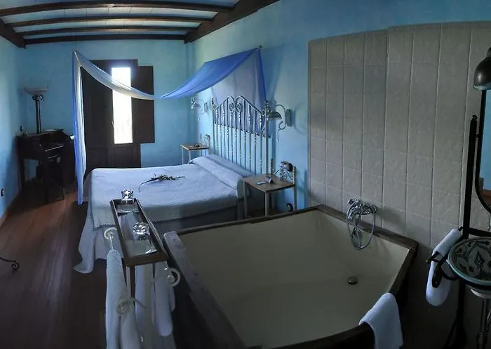 Rural Y Kinedomus Bienestar 4*