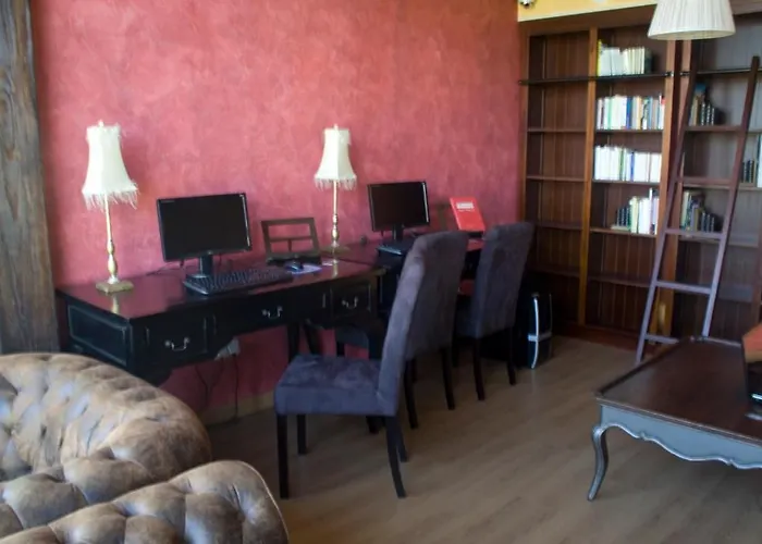 Rural Y Kinedomus Bienestar 4*