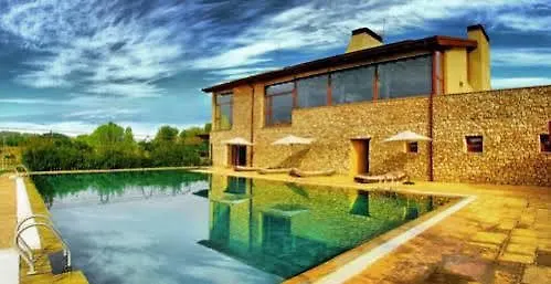 호텔 Rural Y Kinedomus Bienestar 4*